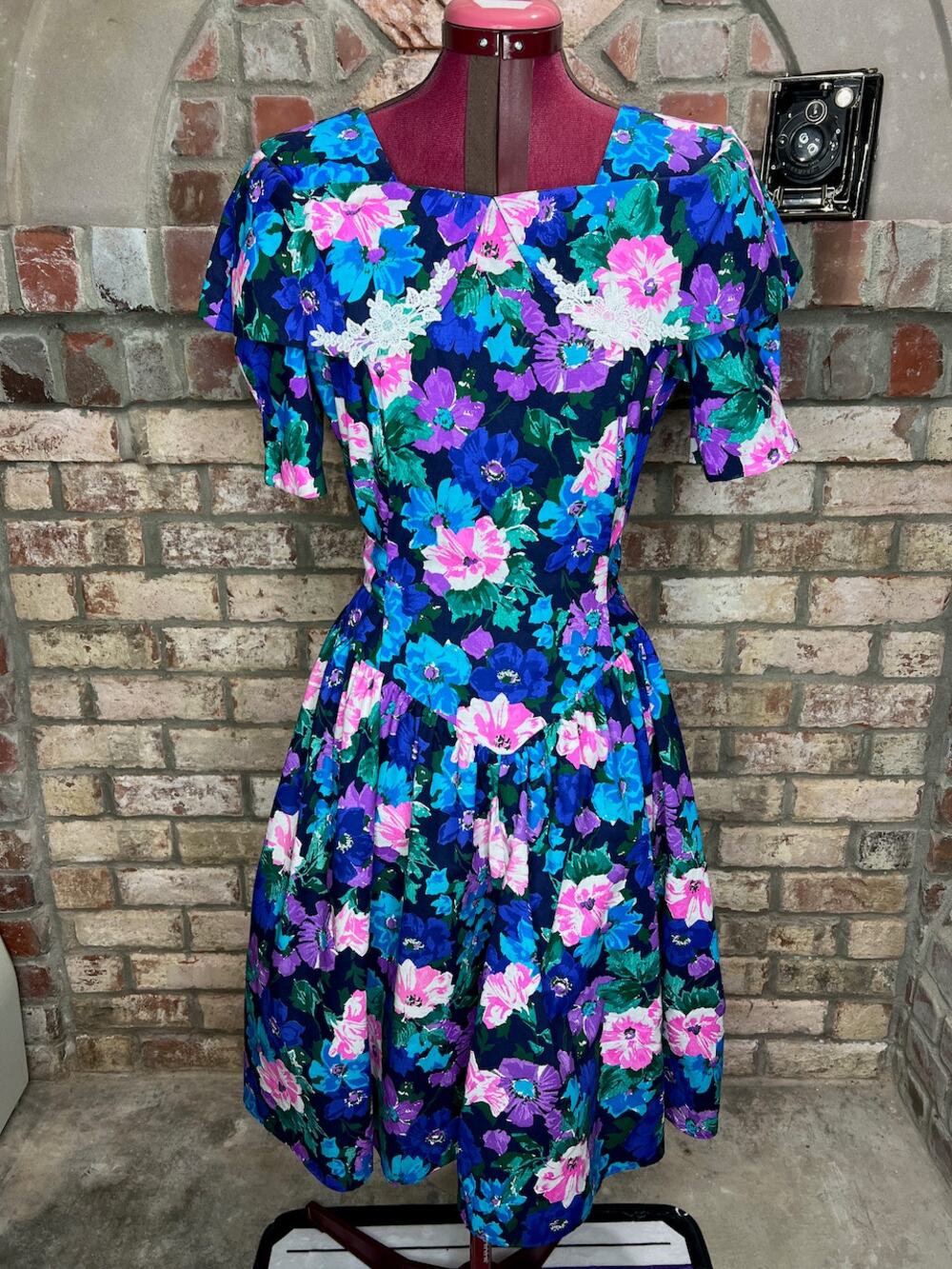party dress floral drop waist puff sleeve swing skirt pink teal blue 1980s